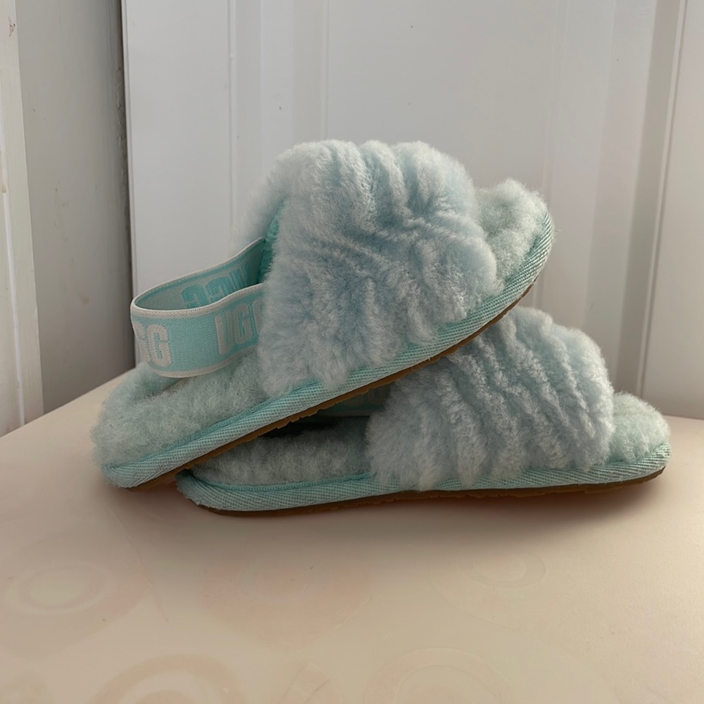 Toddler UGG Slippers size 8